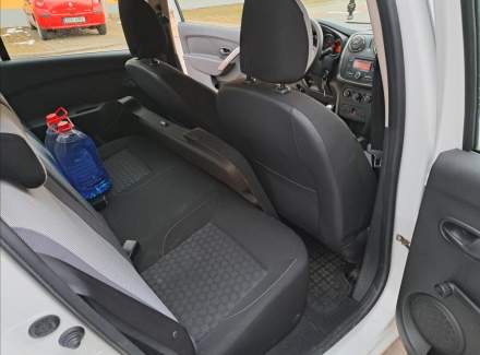 Dacia - Sandero
