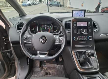 Renault - Scenic