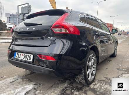 Volvo - V40