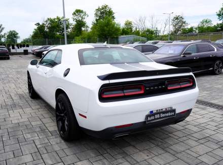 Dodge - Challenger