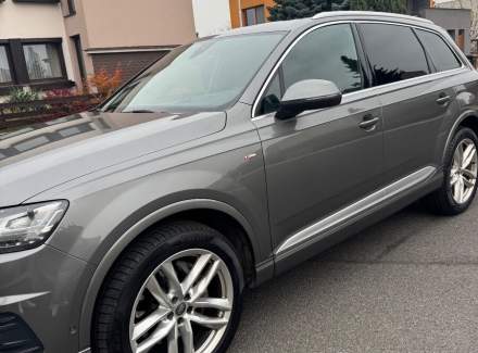 Audi - Q7