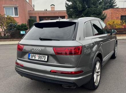 Audi - Q7