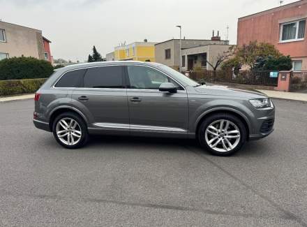 Audi - Q7