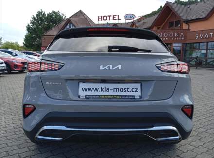 Kia - XCeed