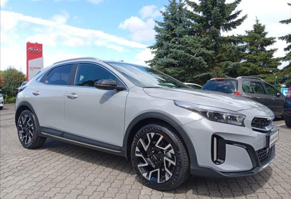 Kia - XCeed