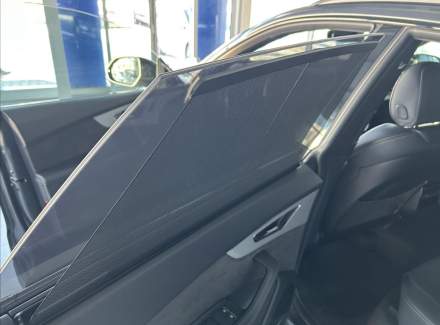 Audi - Q8