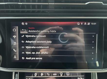 Audi - Q8
