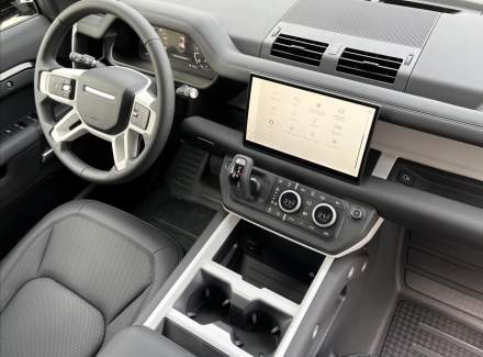 Land Rover - Defender