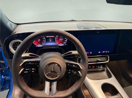 Mercedes-Benz - CLA