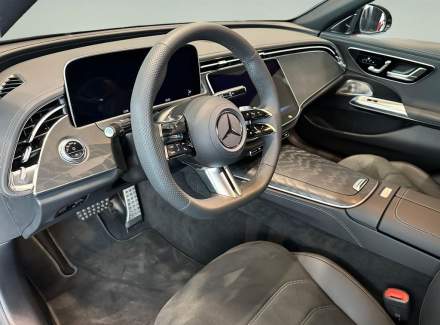 Mercedes-Benz - E-class