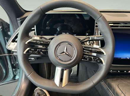 Mercedes-Benz - E-class