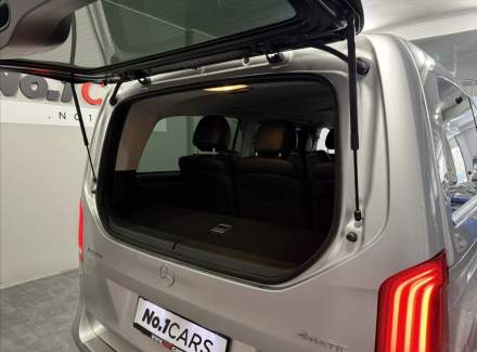 Mercedes-Benz - V-class