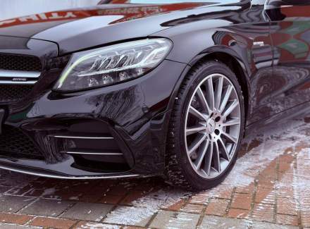 Mercedes-Benz - C-class