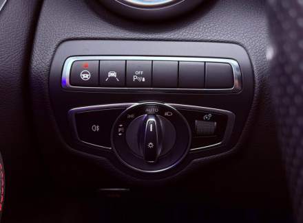 Mercedes-Benz - C-class