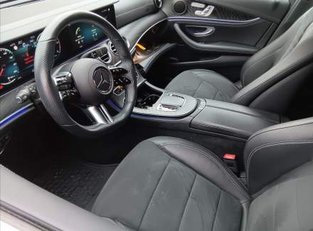 Mercedes-Benz - E-class