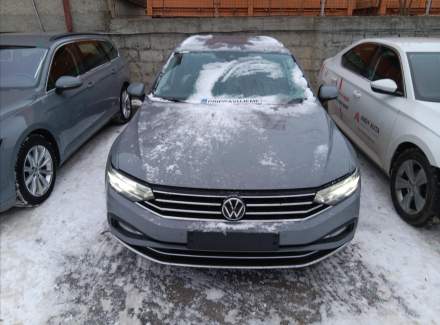 Volkswagen - Passat