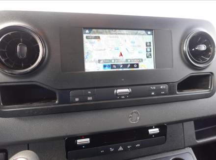 Mercedes-Benz - Sprinter
