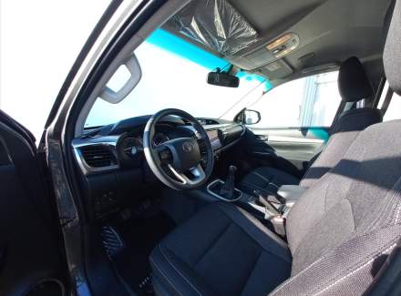 Toyota - Hilux