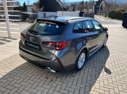 Toyota - Corolla