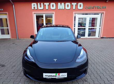 Tesla - Model 3
