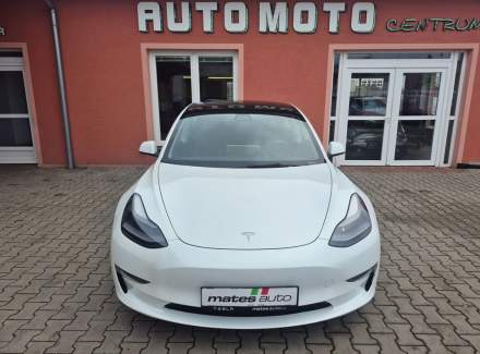 Tesla - Model 3