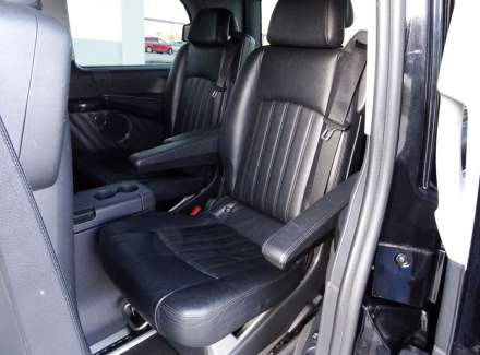 Mercedes-Benz - Viano