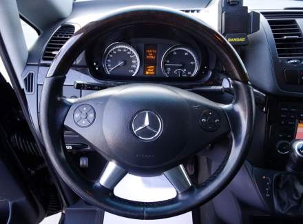 Mercedes-Benz - Viano