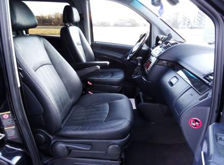 Mercedes-Benz - Viano