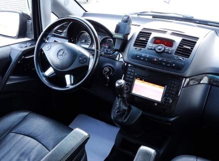 Mercedes-Benz - Viano
