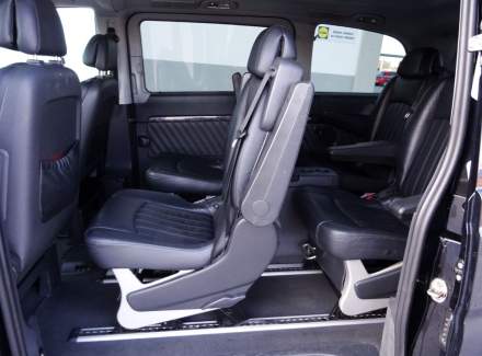 Mercedes-Benz - Viano