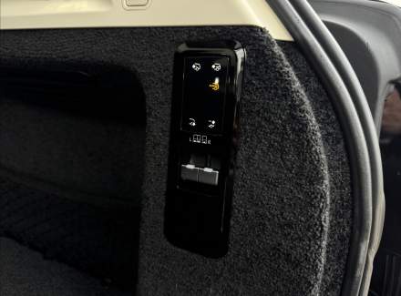 Land Rover - Range Rover