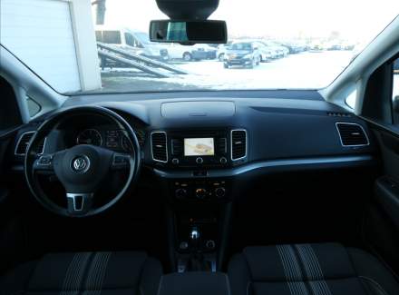 Volkswagen - Sharan