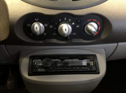 Renault - Twingo