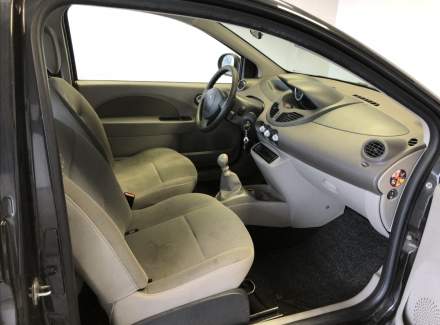 Renault - Twingo