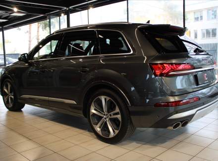Audi - SQ7