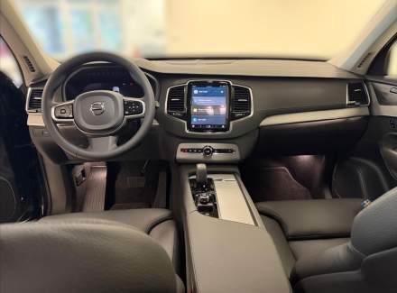 Volvo - XC90