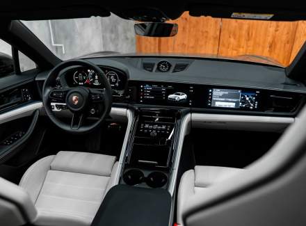 Porsche - Panamera