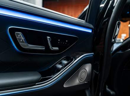 Mercedes-Benz - S-class