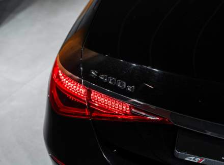 Mercedes-Benz - S-class