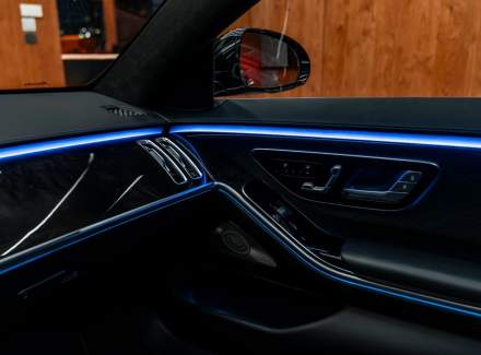 Mercedes-Benz - S-class