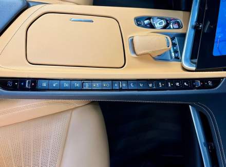 Chevrolet - Corvette