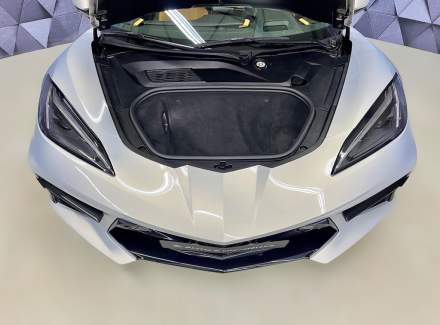 Chevrolet - Corvette