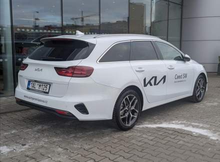 Kia - Cee'd