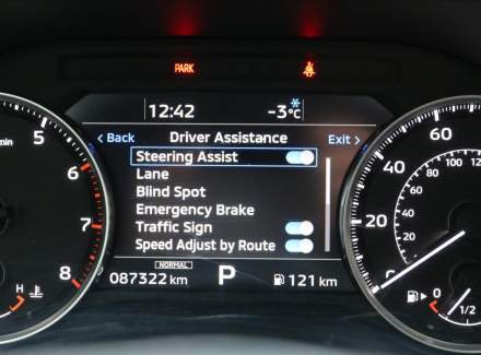 Mitsubishi - Outlander