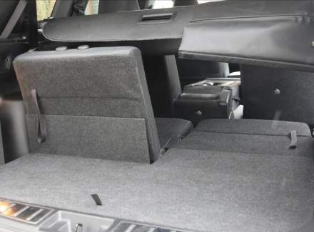 Mitsubishi - Outlander