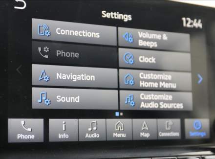 Mitsubishi - Outlander