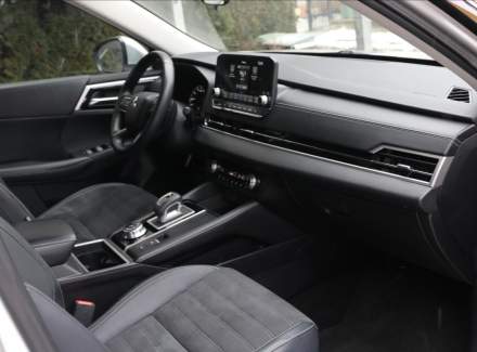 Mitsubishi - Outlander