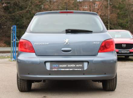 Peugeot - 307