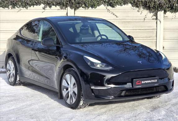 Tesla - Model Y