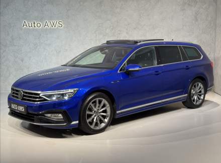 Volkswagen - Passat